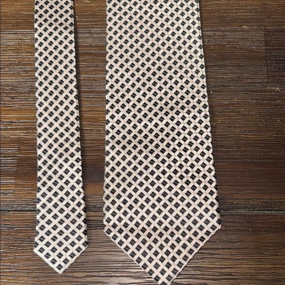 Pierre Balmain Black and White with Metallic silver Checkered Tie - Picture 1 of 5